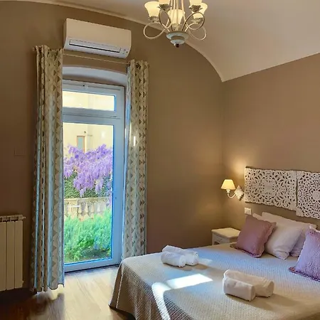 Cernaia Konukevi La Spezia