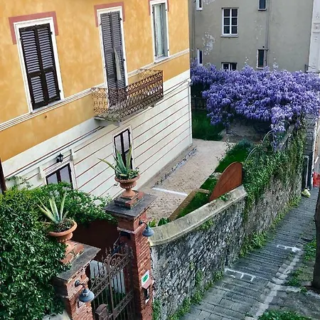 Konukevi Cernaia La Spezia